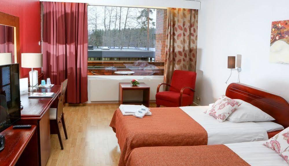 Finlandia Hotel Isovalkeinen 쿠오피오 외부 사진
