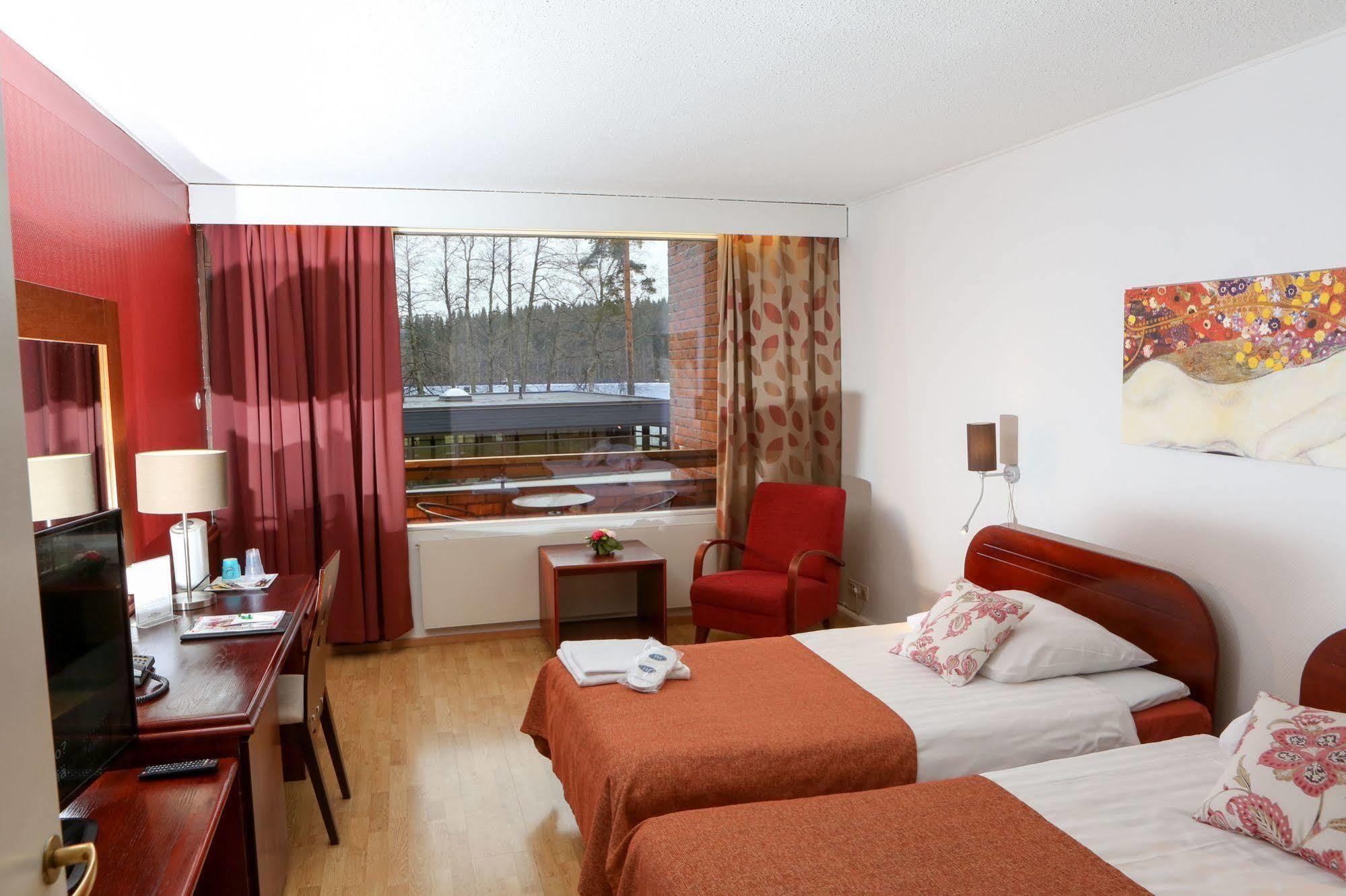 Finlandia Hotel Isovalkeinen 쿠오피오 외부 사진